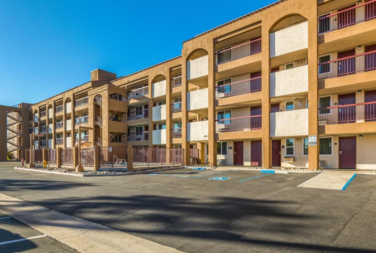 Days Inn By Wyndham Chula Vista-San Diego Exterior foto